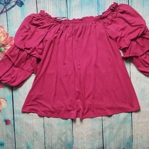 Vince Camuto off shoulder  jersey top size…